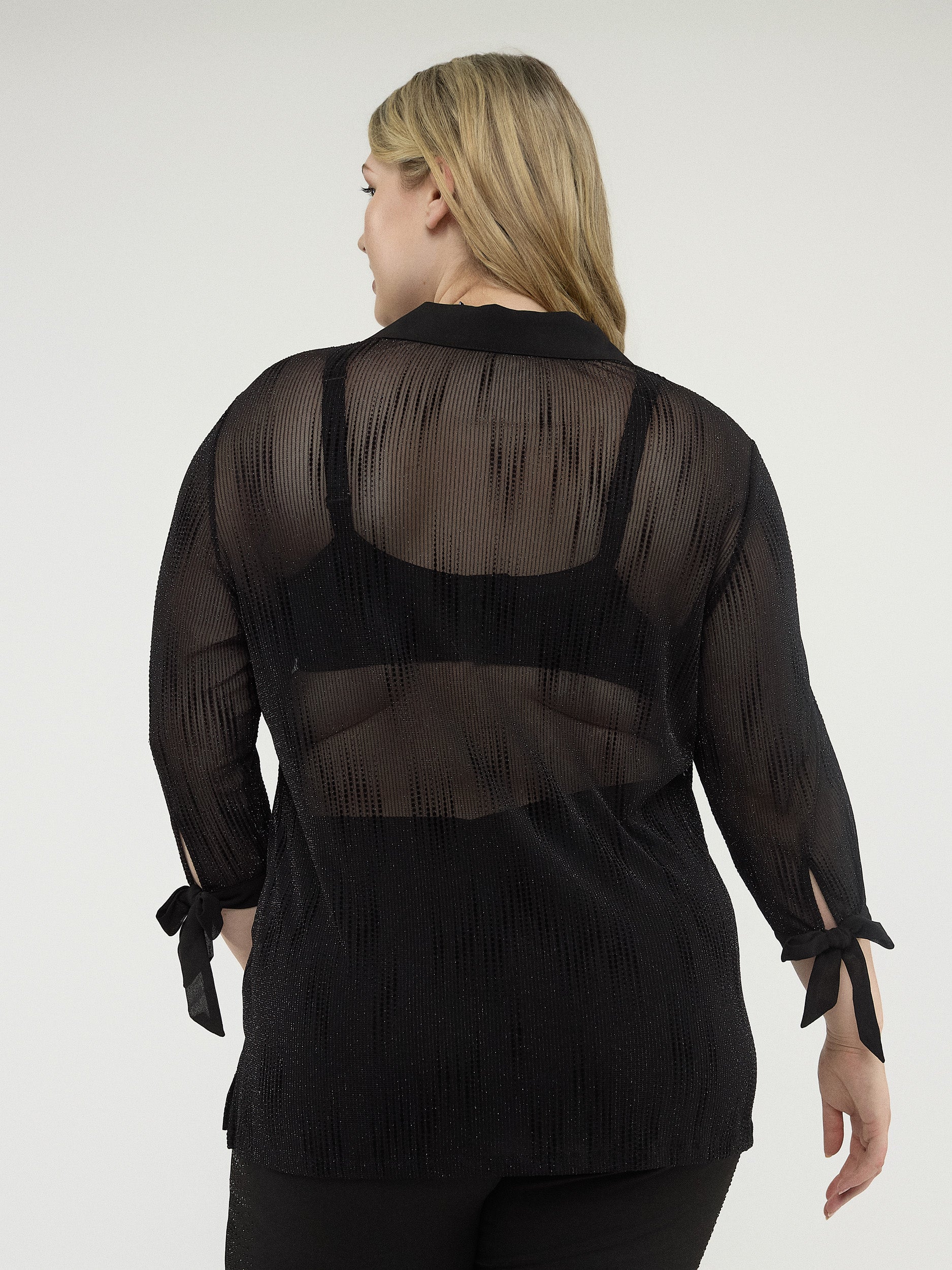 Blouse à manches 3/4 avec boutons - Image 4
