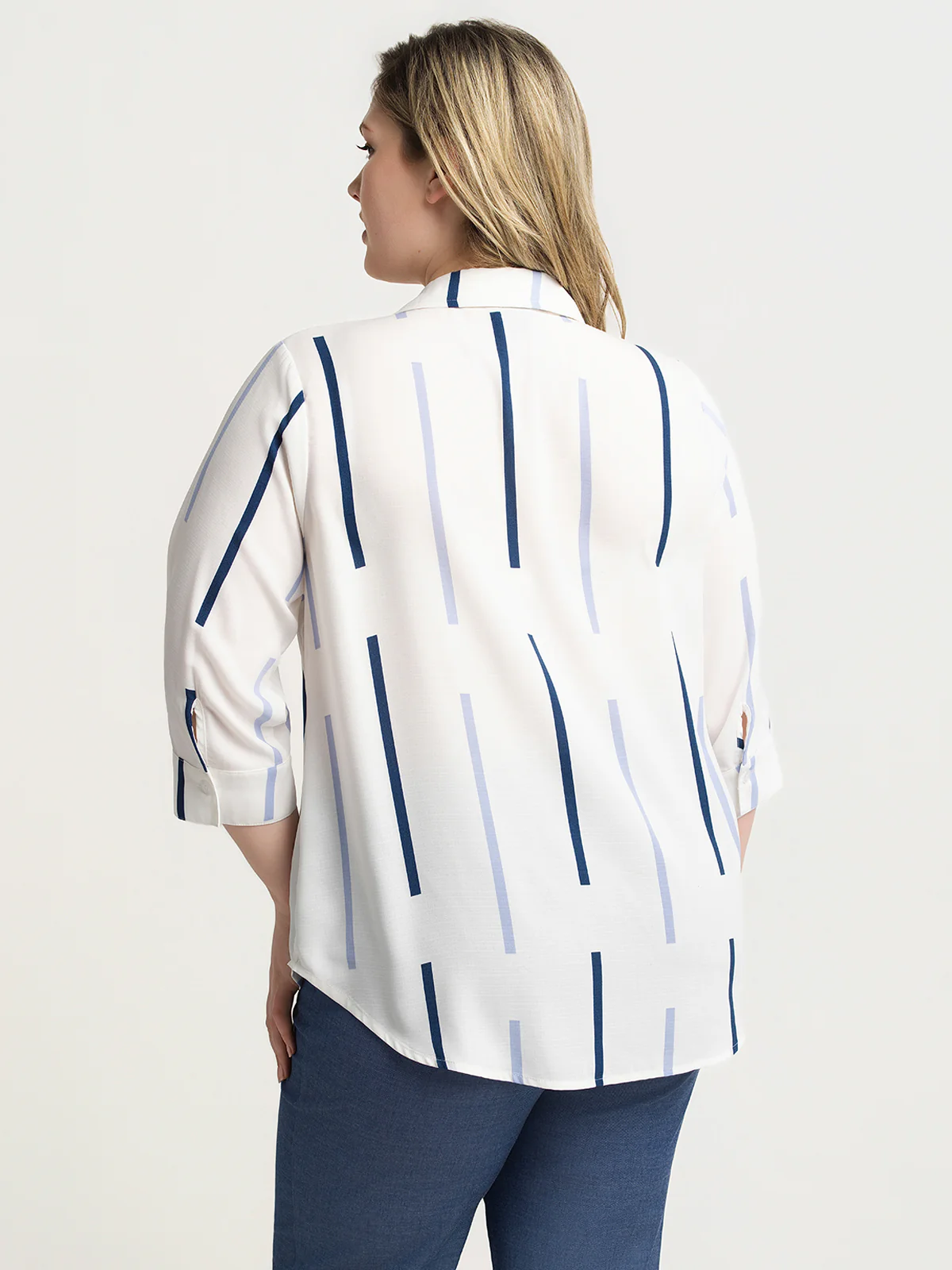 Blouse à manches 3/4 avec boutons - Image 3