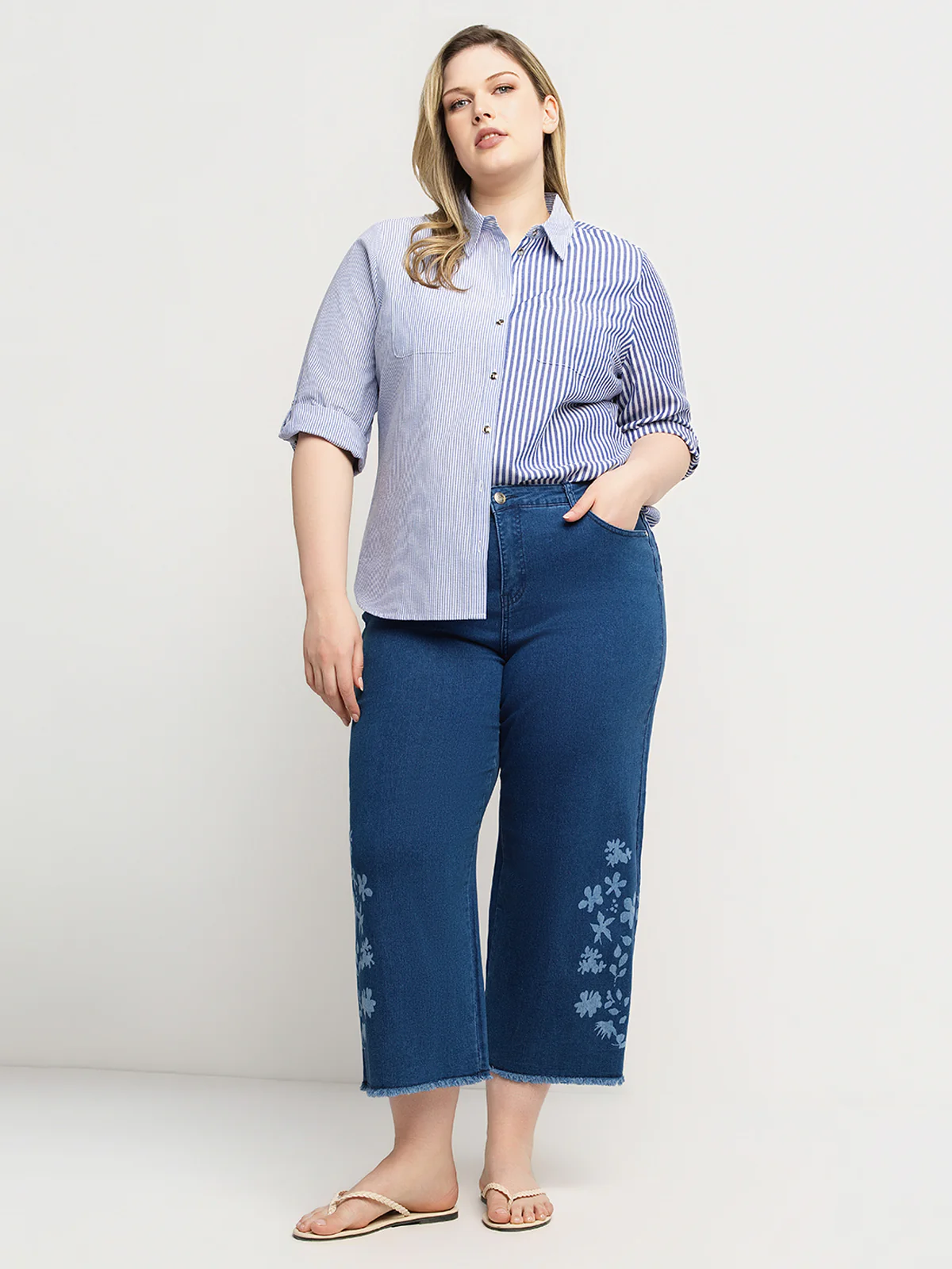 Blouse à manches 3/4 avec boutons - Image 3