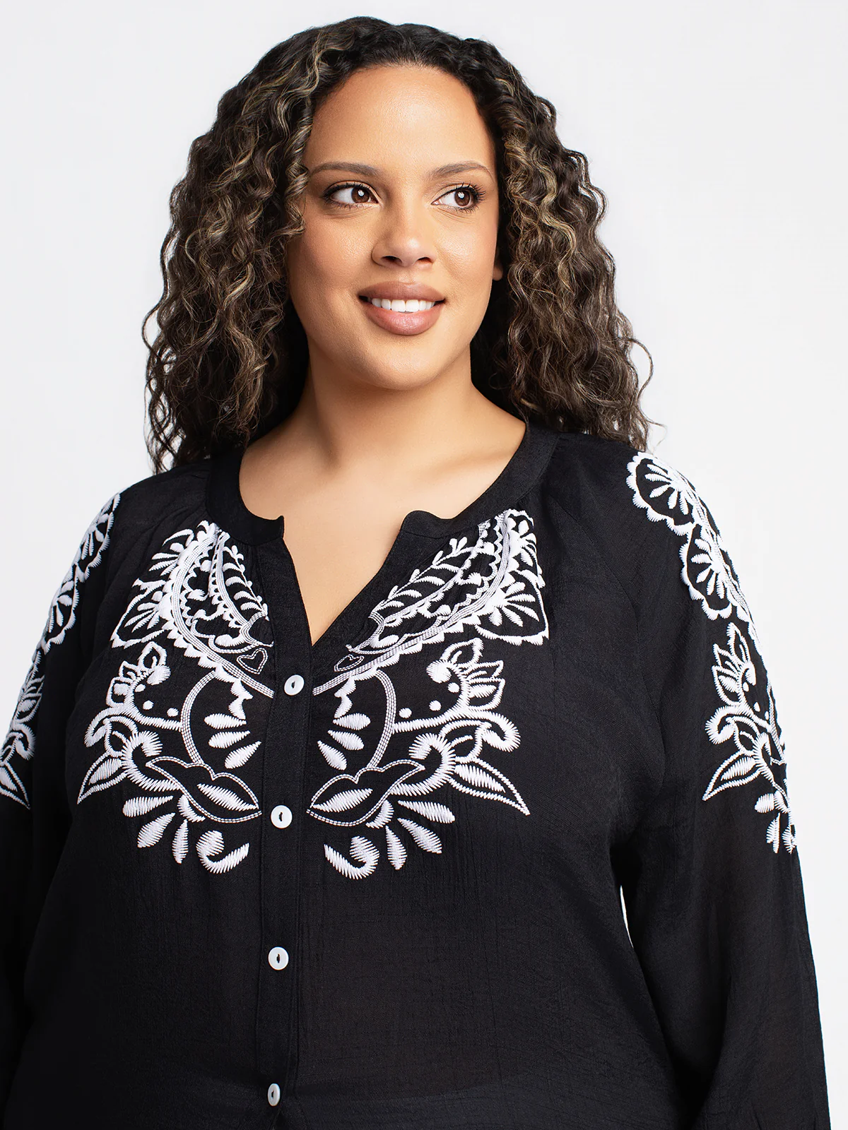Blouse à manches 3/4 avec boutons