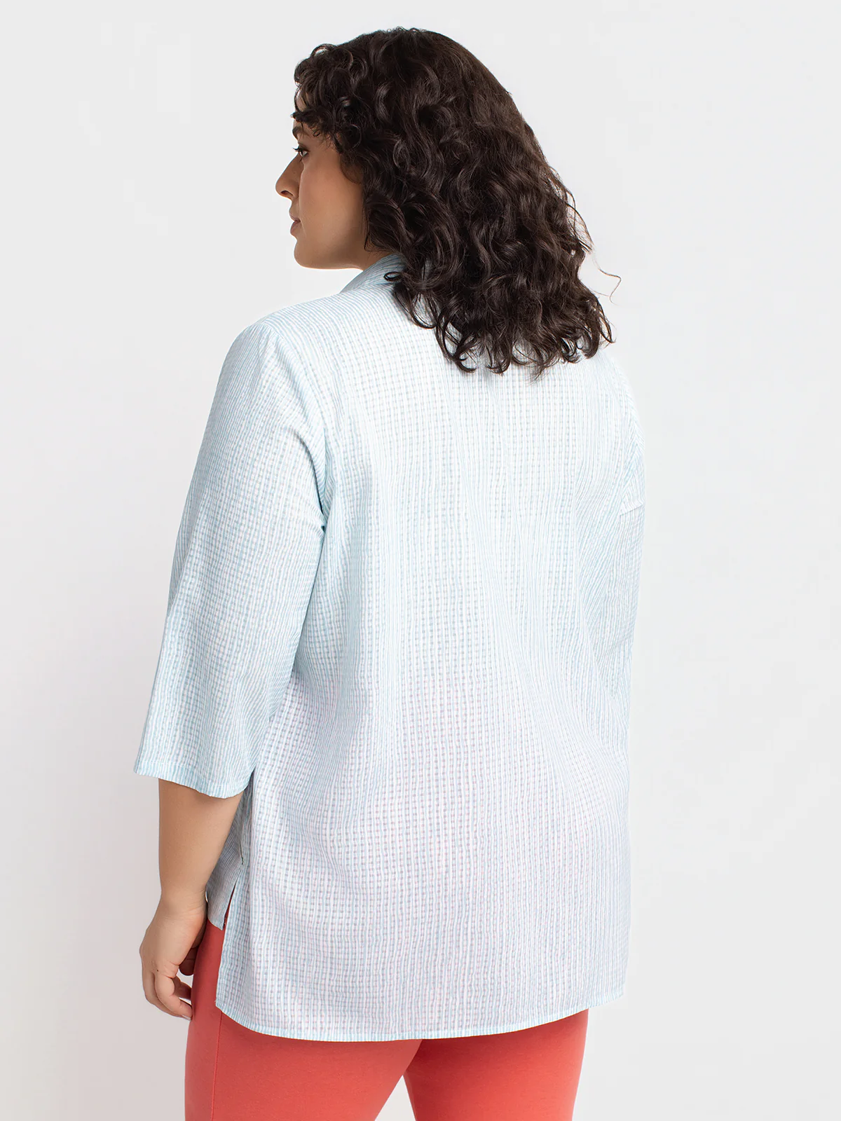 Blouse à manches 3/4 avec boutons - Image 3