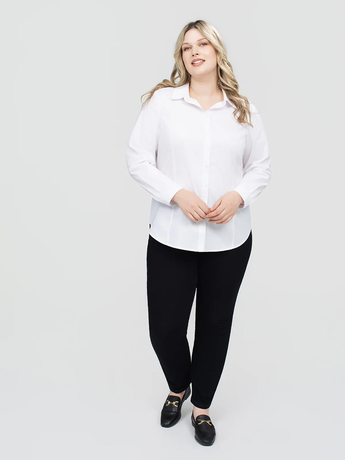 Blouse à manches longues avec boutons - Image 2