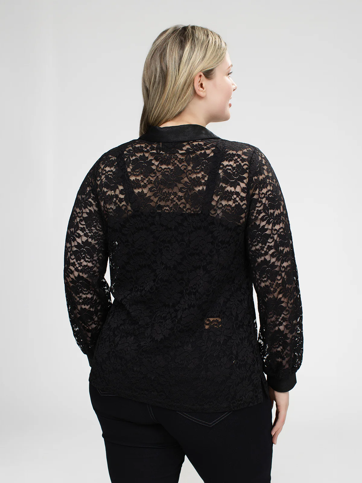 Blouse à manches longues avec boutons - Image 3
