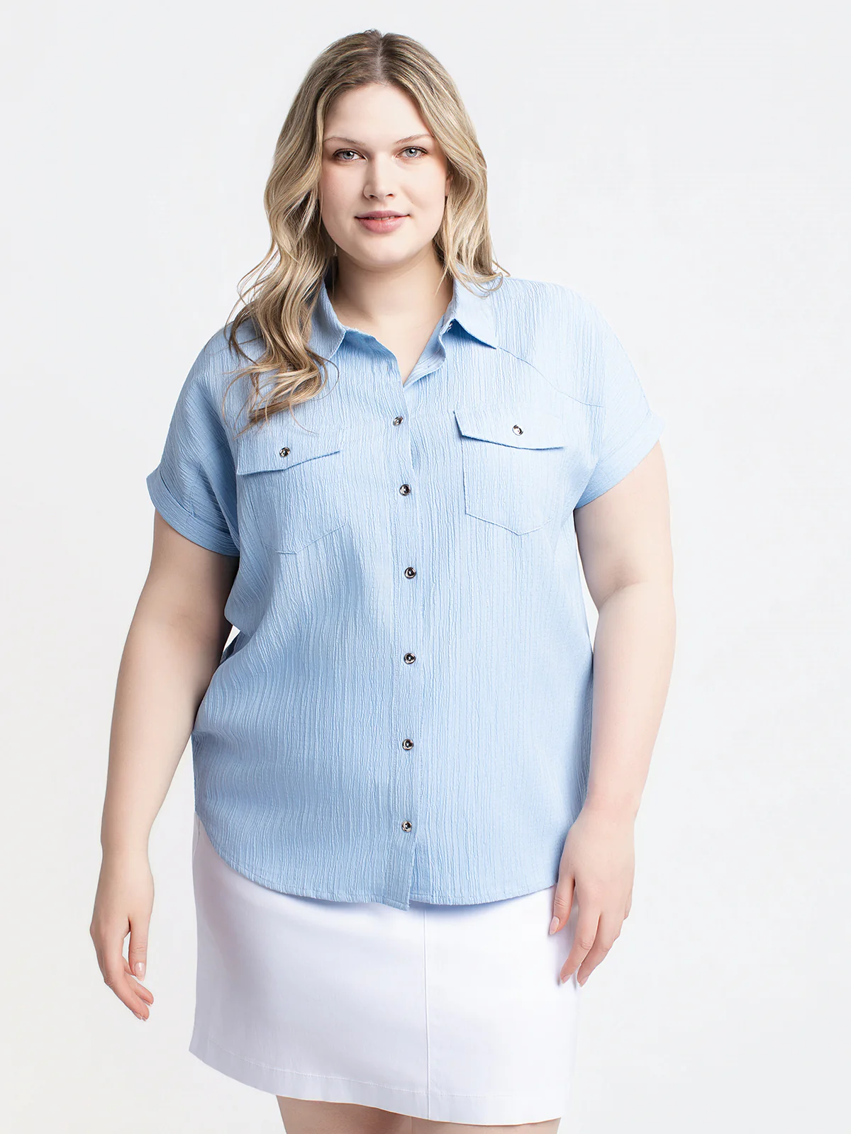 Blouse ample à manches courtes avec boutons - Image 5