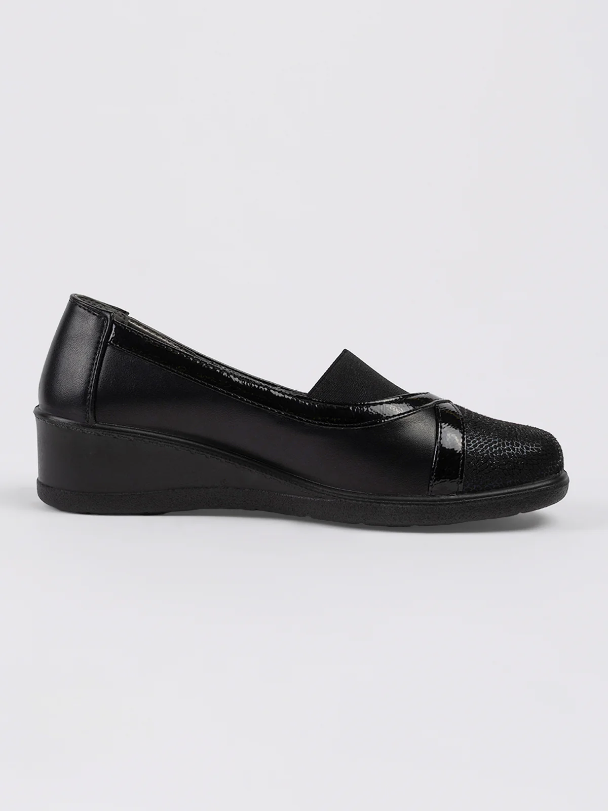 Chaussures à talons compensés - Image 9