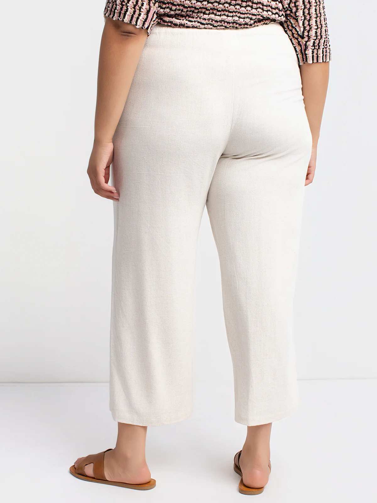 Pantalon capri tissé rayonne et lin - Image 3