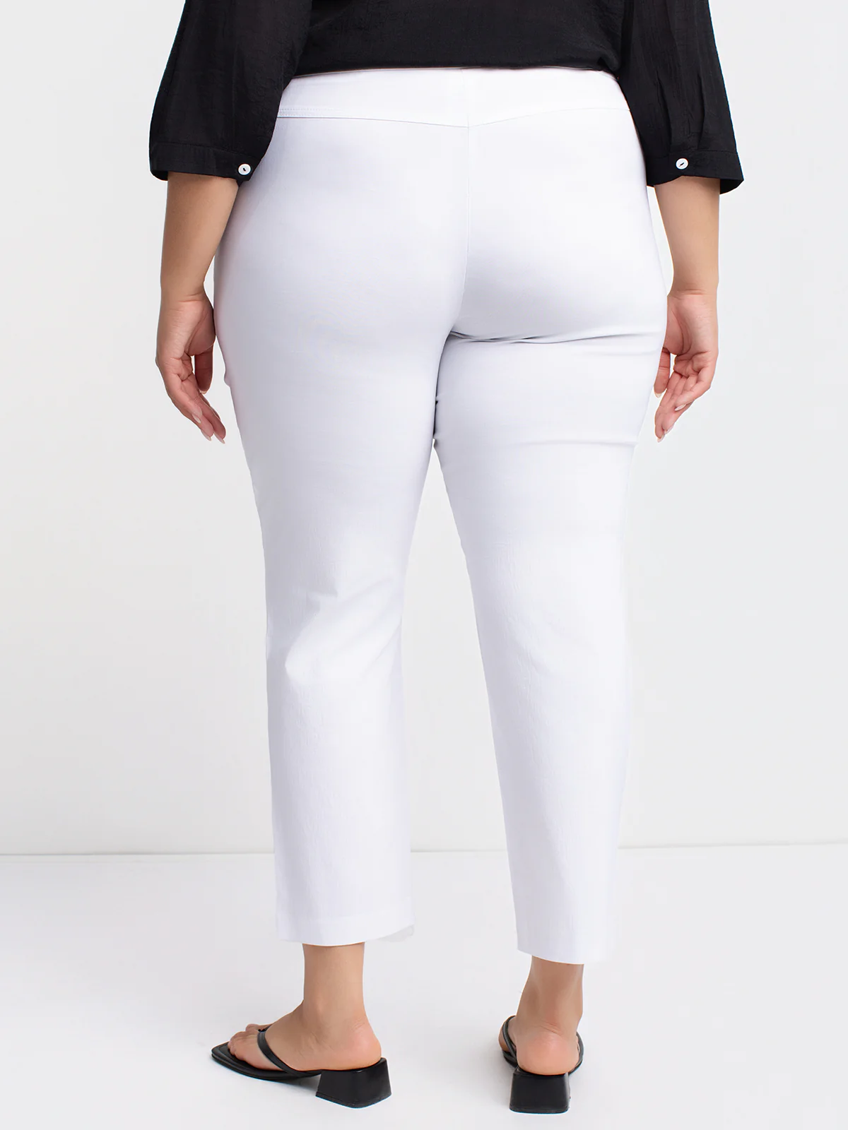 Pantalon droit à enfiler - Image 3