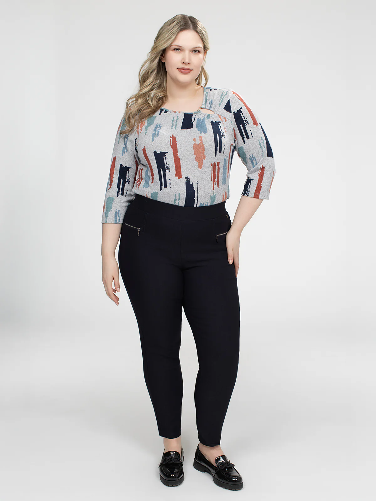 Pantalon étroit ajusté à enfiler - Petite - Image 17