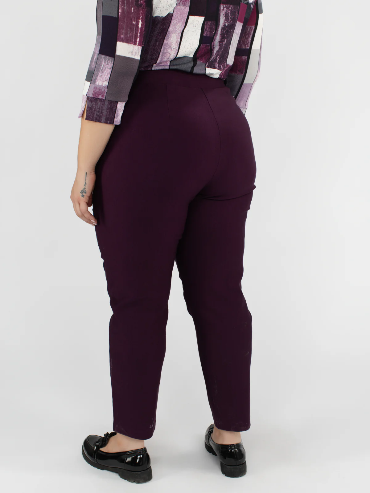 Pantalon étroit ajusté à enfiler - Petite - Image 7