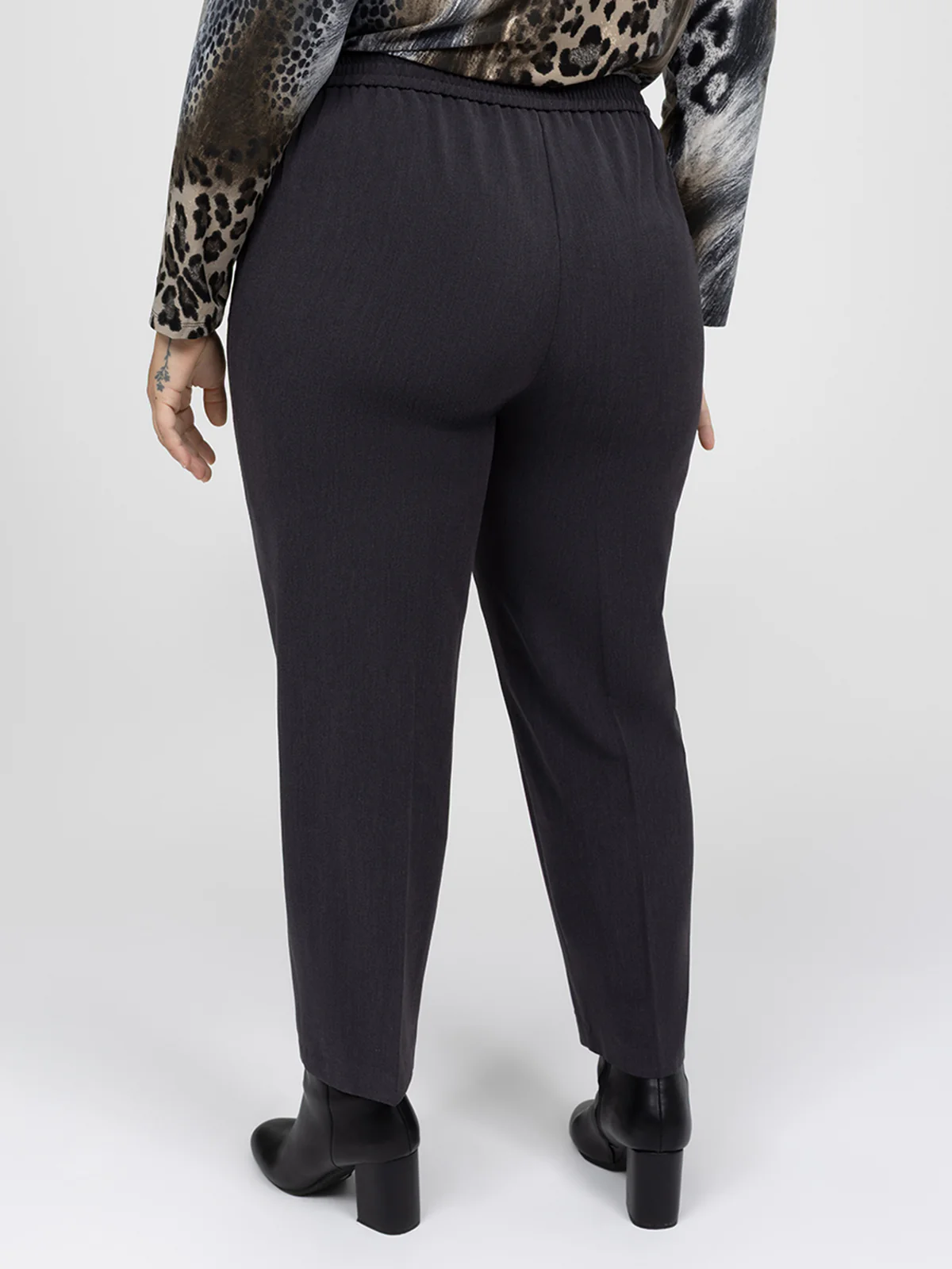 Pantalon habillé droit à enfiler - Petite - Image 7
