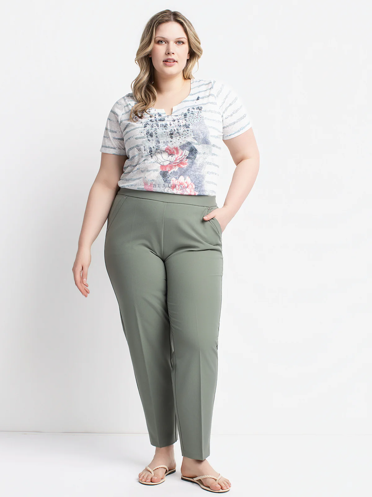 Pantalon habillé droit à enfiler - Petite - Image 5