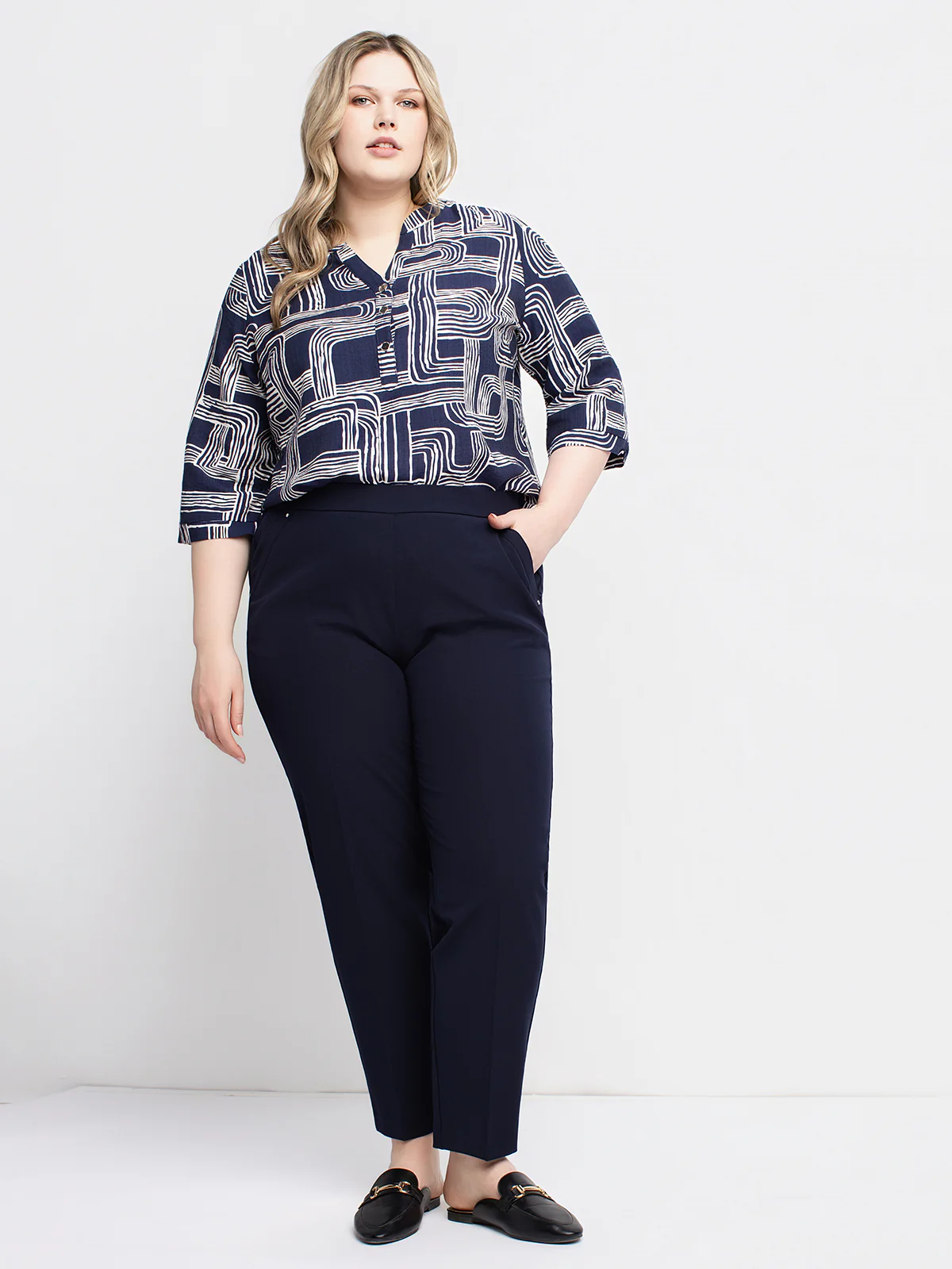 Pantalon habillé droit à enfiler - Petite - Image 9