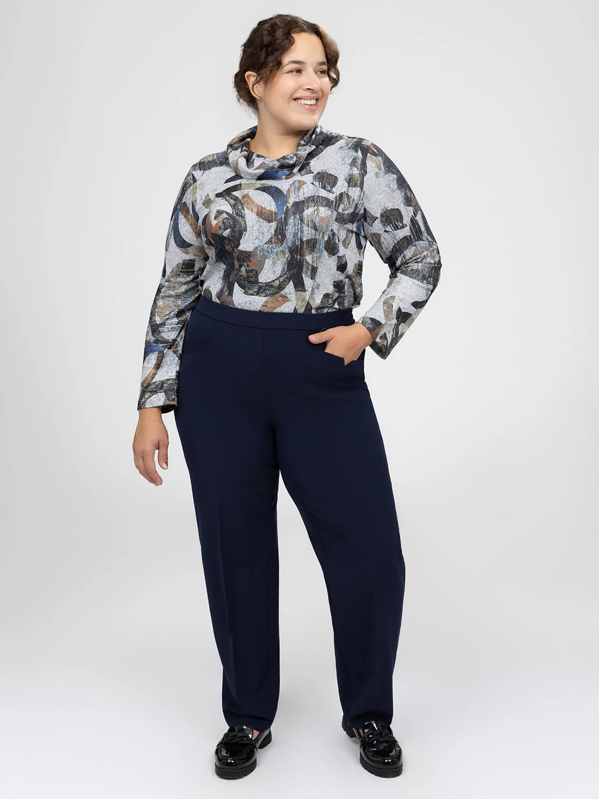 Pantalon habillé droit semi-ajusté à enfiler - Image 13
