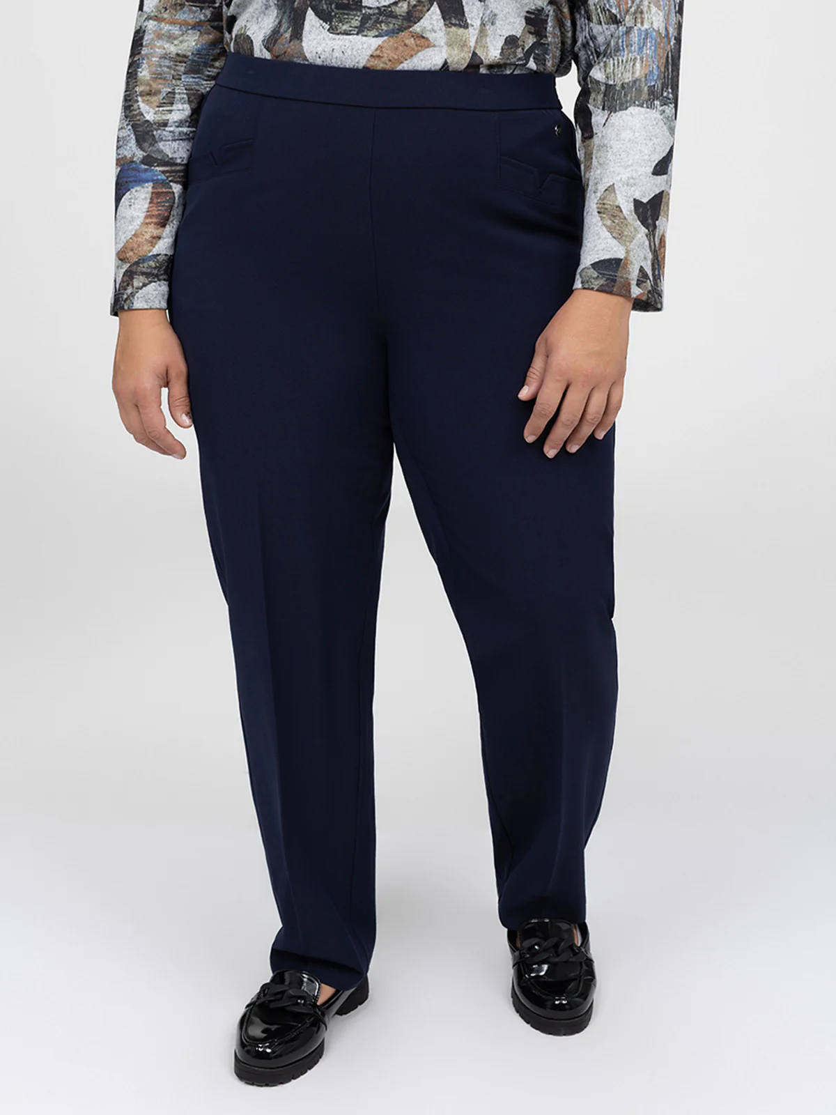 Pantalon habillé droit semi-ajusté à enfiler - Image 14