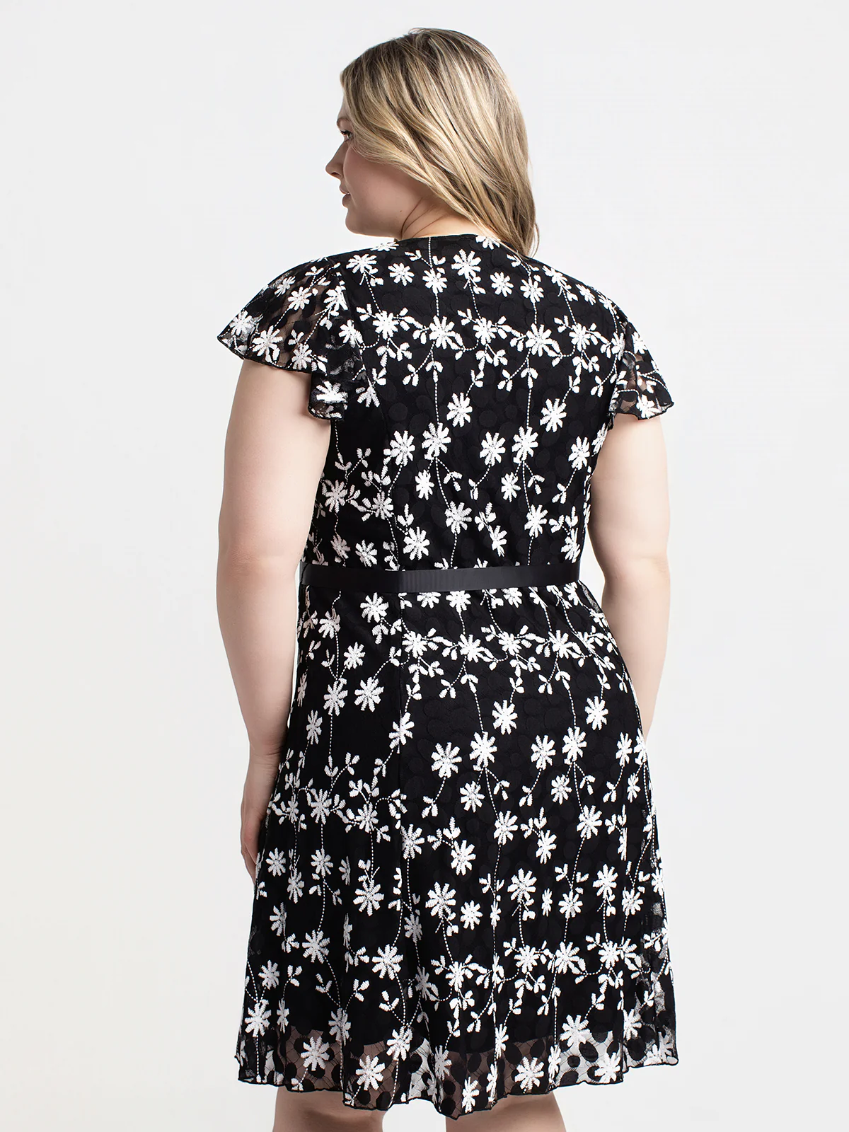 Robe midi évasée en tricot - Image 4