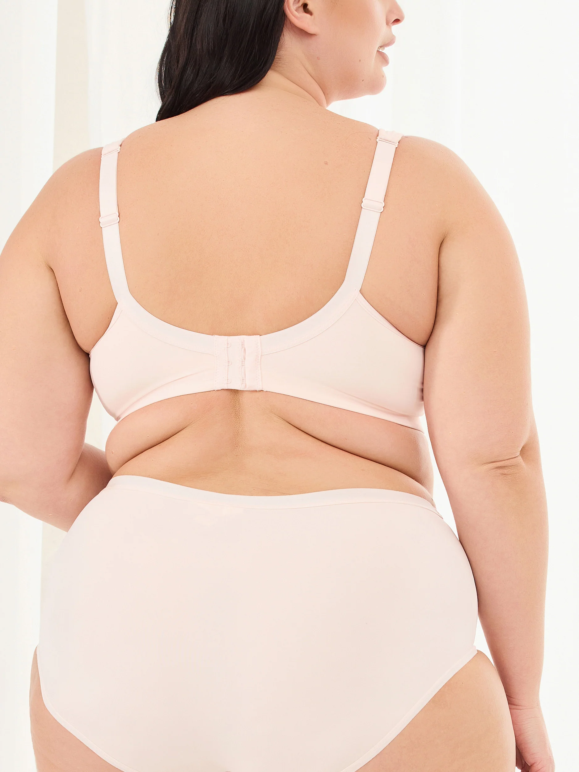 Soutien-gorge à bonnets moulés avec armatures - Désir - Image 13