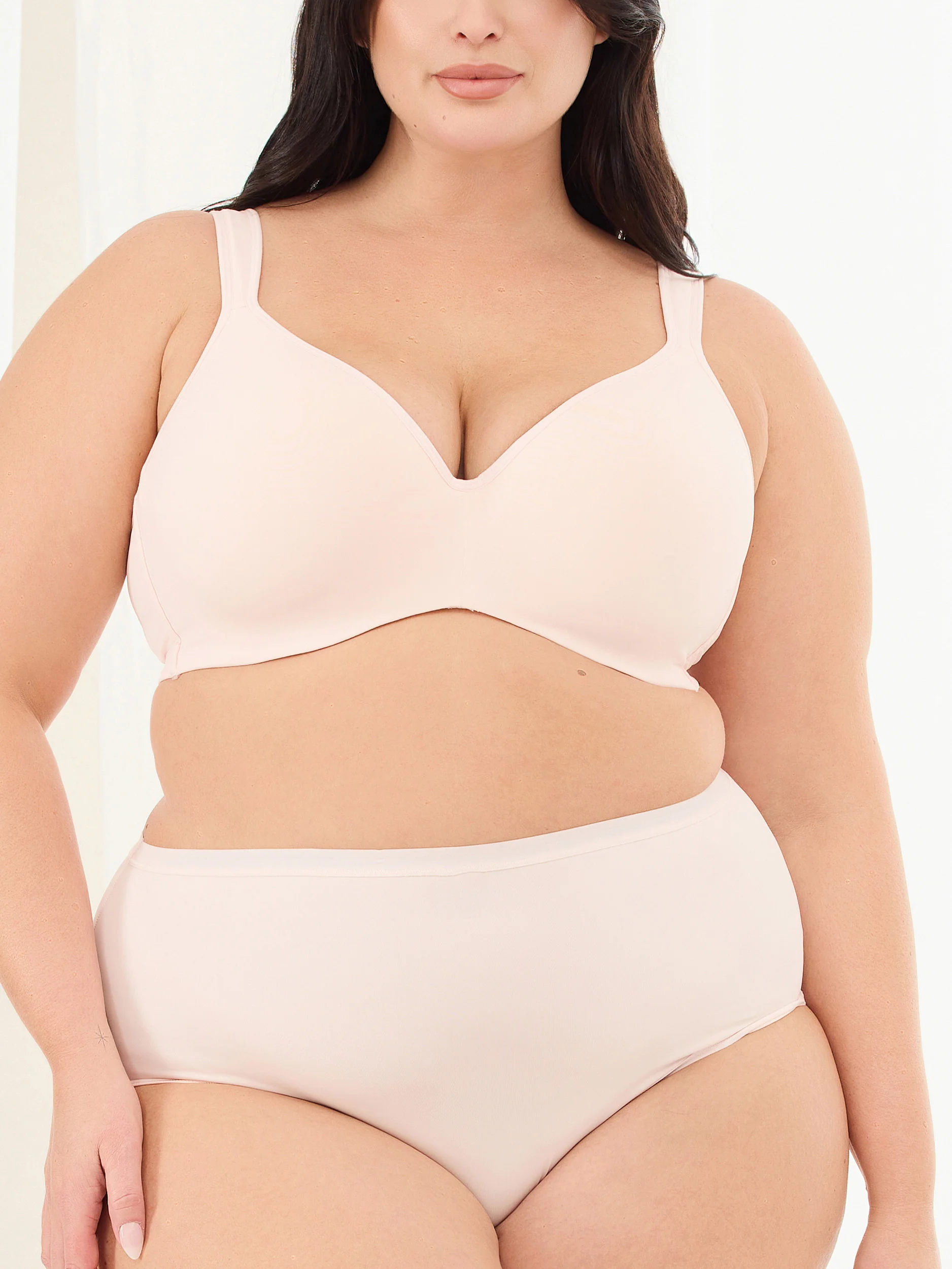 Soutien-gorge à bonnets moulés avec armatures - Désir - Image 14