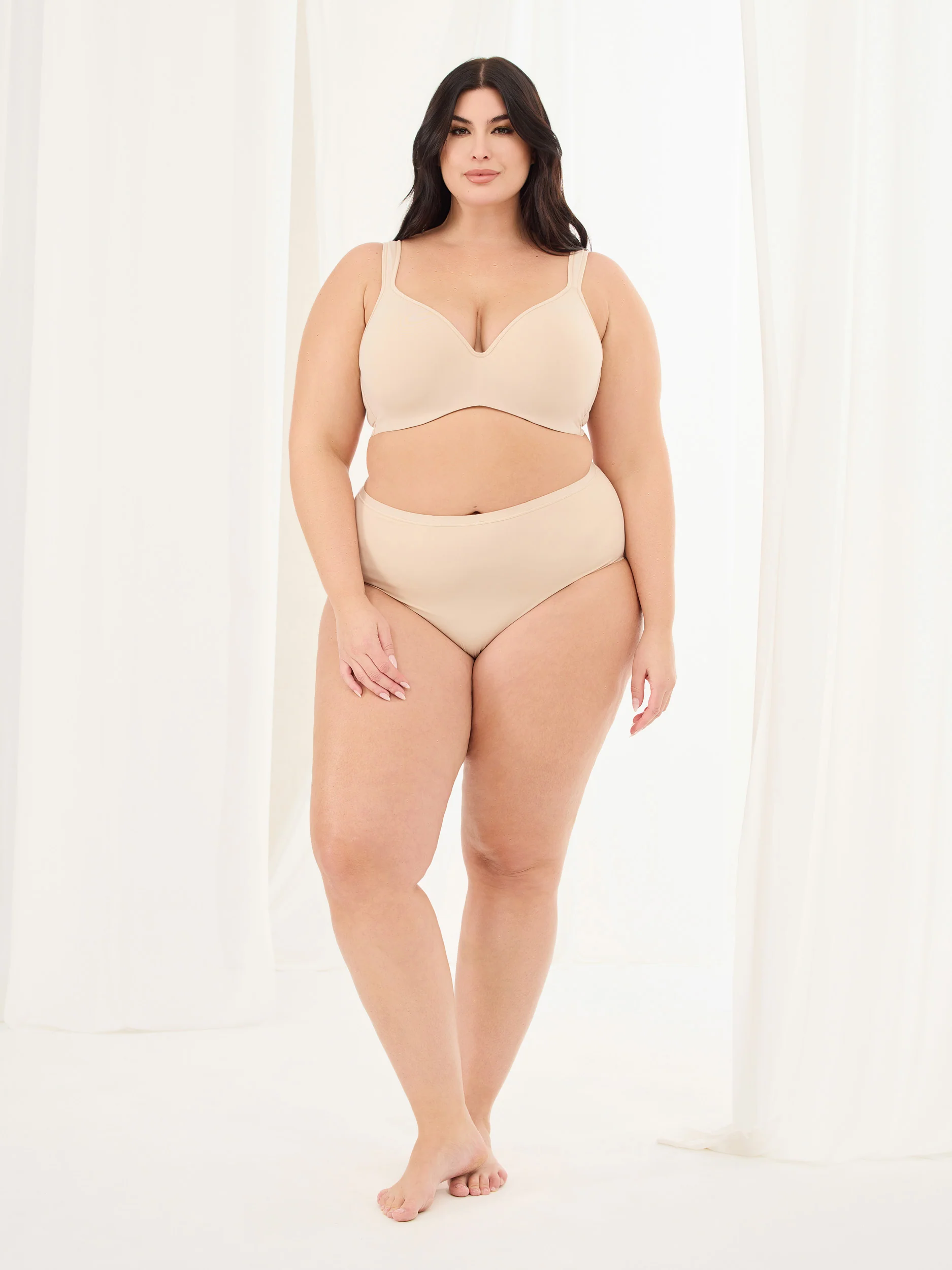 Soutien-gorge à bonnets moulés avec armatures - Désir - Image 6